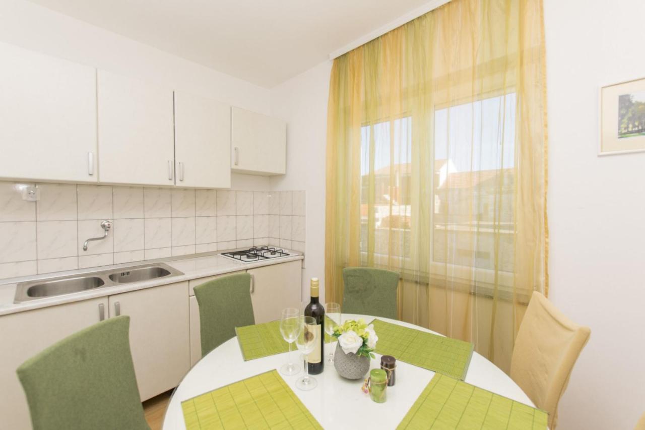 Apartment Nediljka Vodice Exterior photo