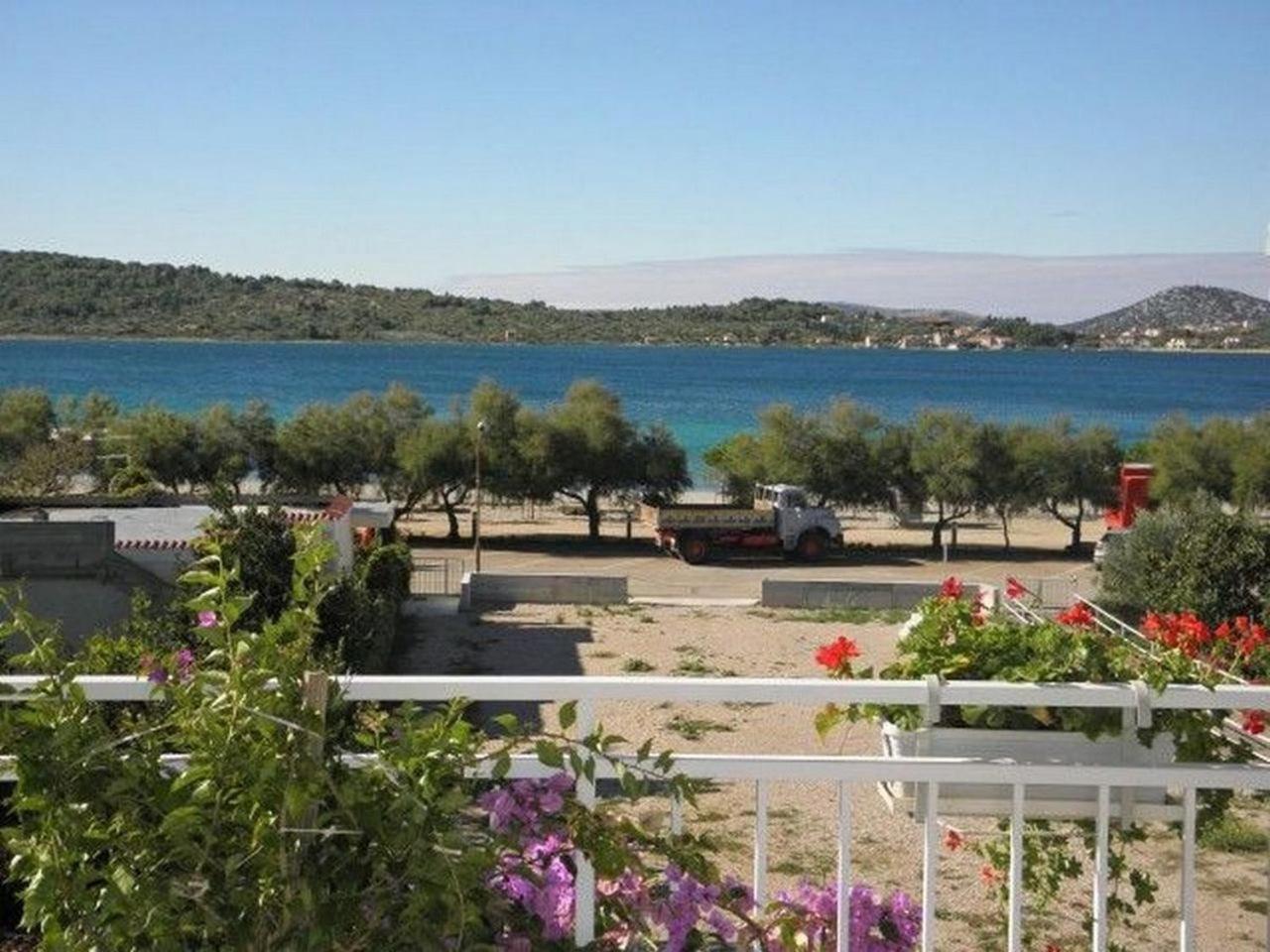 Apartment Nediljka Vodice Exterior photo